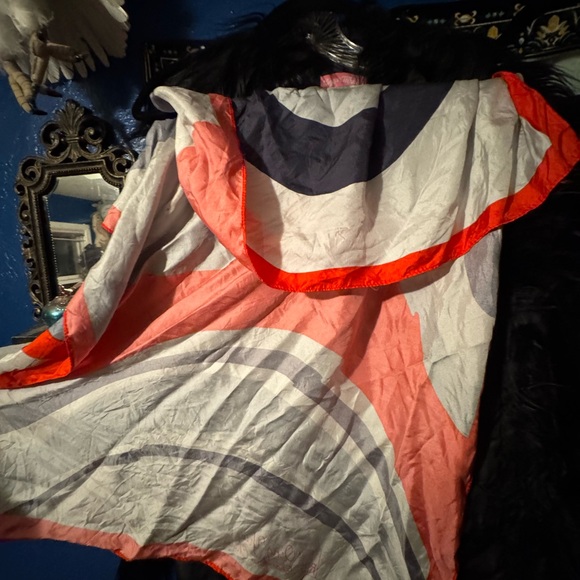 Retro Qing Yue 100% Silk Shanghai Scarf - Picture 4 of 4